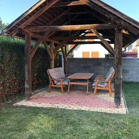 Kelemen Nyaralo Prázdninový dům Balatonmáriafürdő