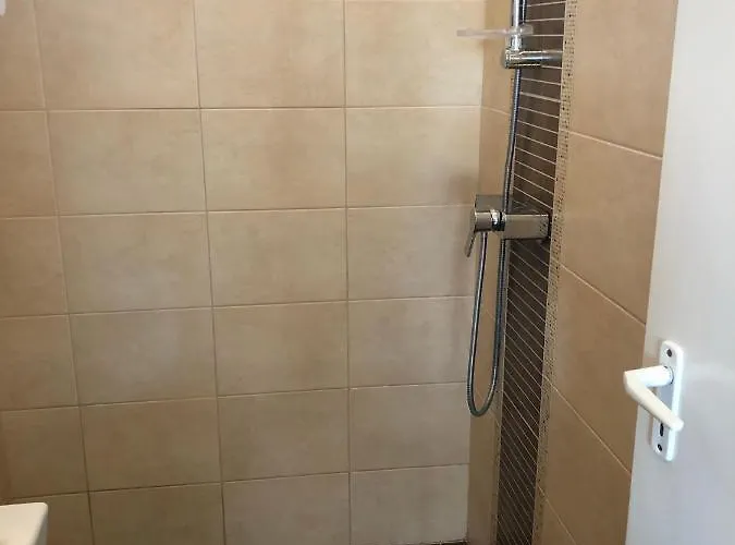 Kelemen Nyaralo Balatonmáriafürdő