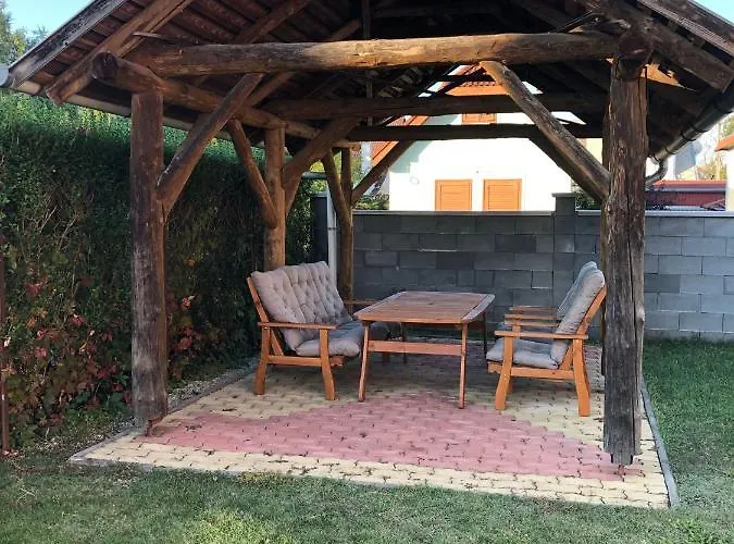 Kelemen Nyaralo Ferienhaus Balatonmáriafürdő